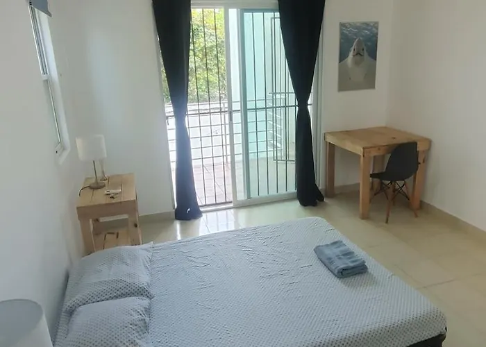 Hostel Be Diving House